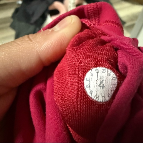 Lululemon Align Pant II *25"
Ruby Red size 4 - Picture 3 of 7